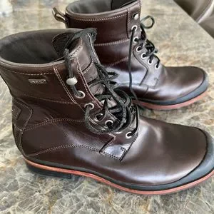 UGG | Shoes | Ugg Mens Waterproof Boots Size 3m | Poshmark